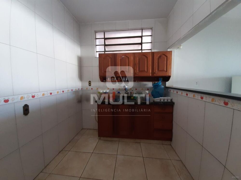 Casa, 4 quartos, 326 m² - Foto 35