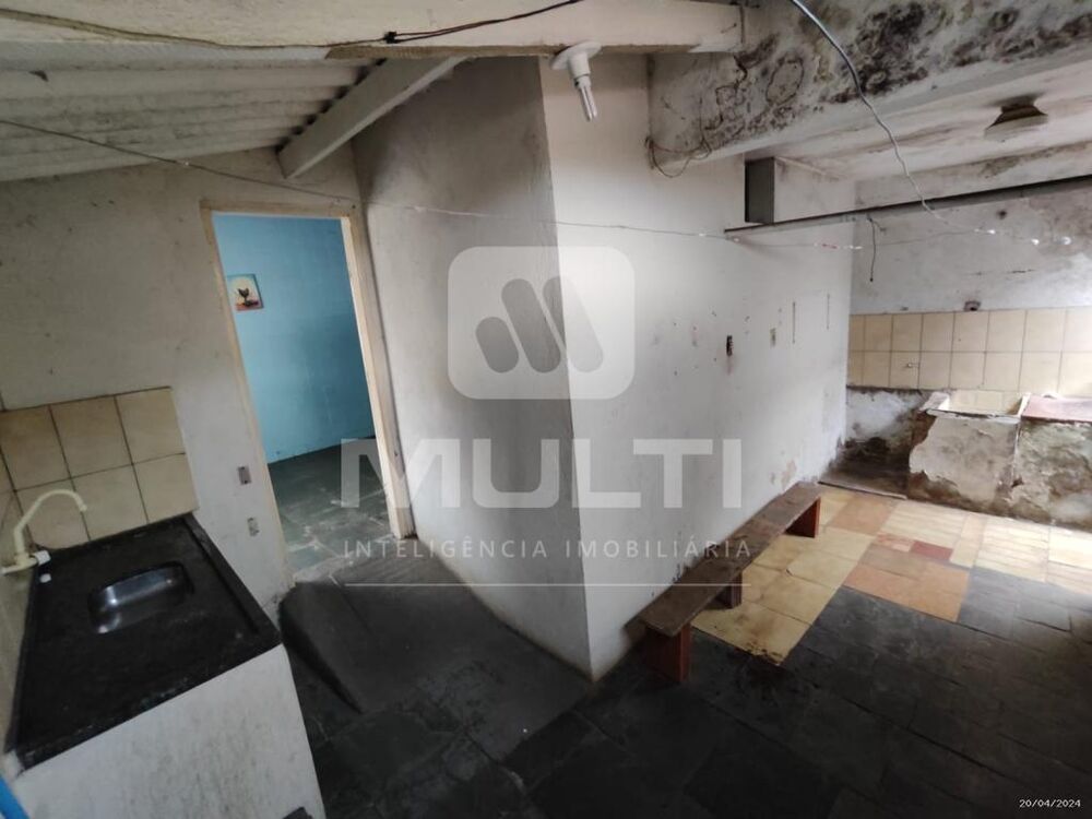 Casa, 7 quartos, 230 m² - Foto 10