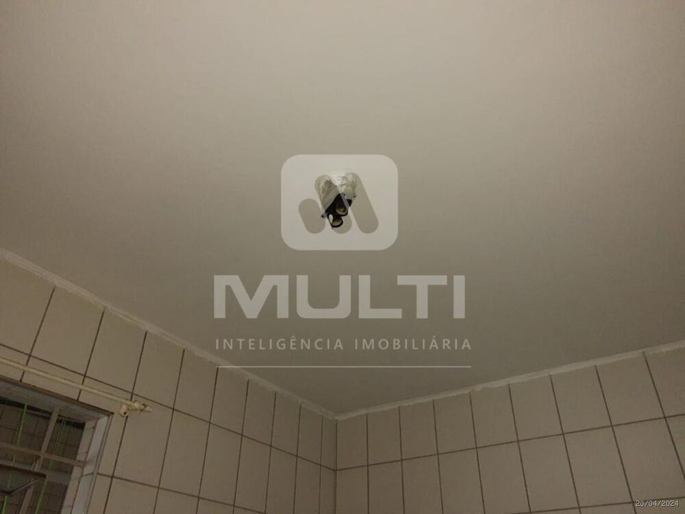 Apartamento à venda com 3 quartos, 134m² - Foto 19