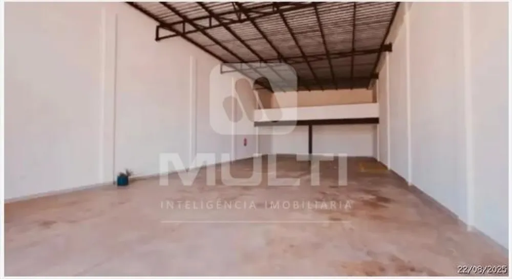 Casa, 1 quarto, 310 m² - Foto 3
