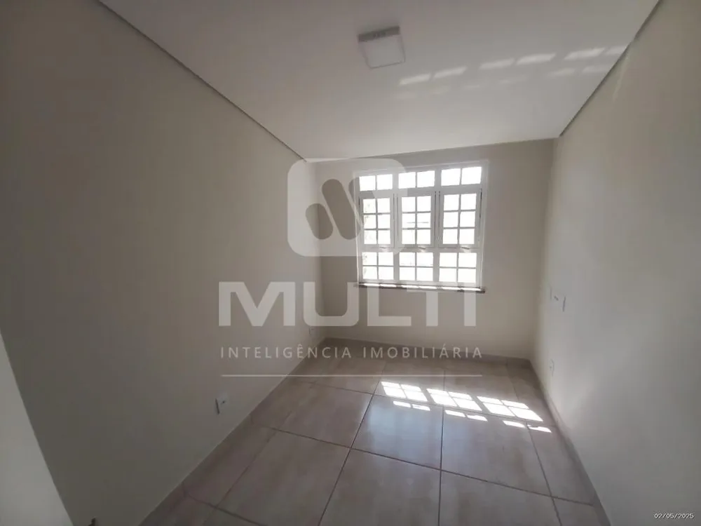 Casa, 4 quartos, 236 m² - Foto 6