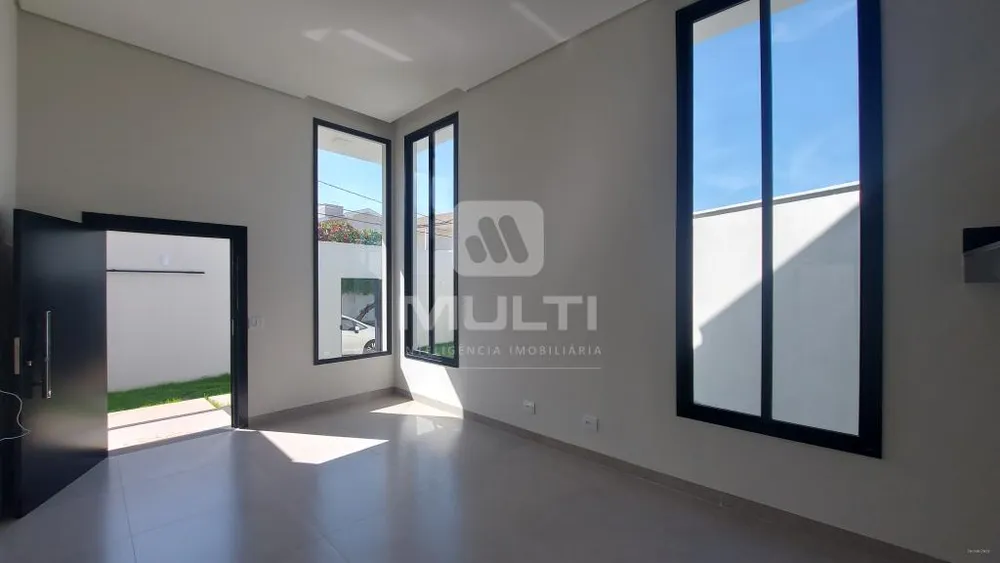Casa, 3 quartos, 177 m² - Foto 2