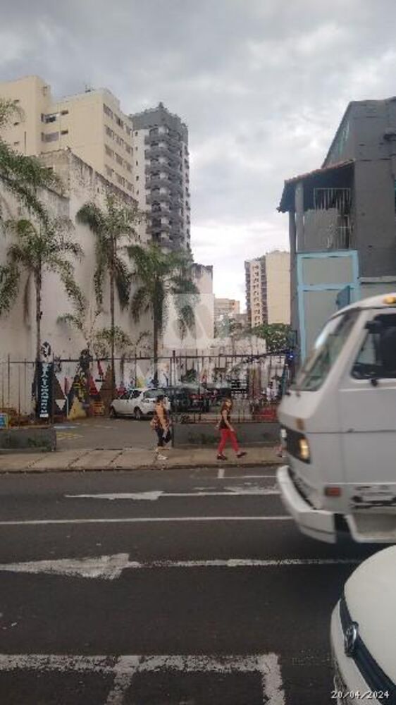 Prédio Inteiro à venda com 1 quarto, 1350m² - Foto 3