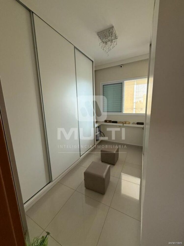 Apartamento à venda com 3 quartos, 117m² - Foto 22