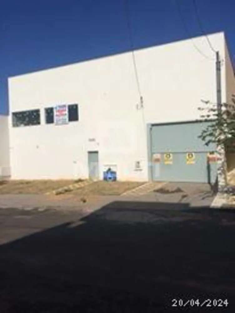 Casa, 1 quarto, 616 m² - Foto 1