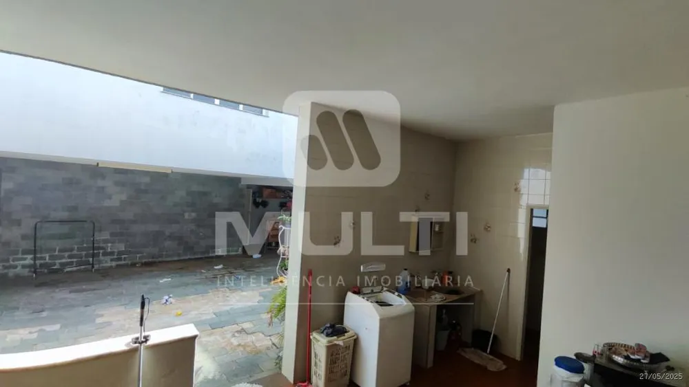 Casa, 4 quartos, 250 m² - Foto 10