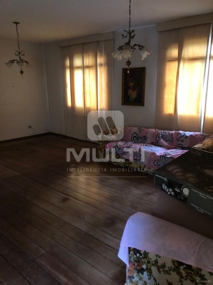 Casa, 3 quartos, 411 m² - Foto 8