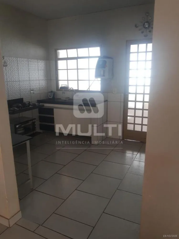 Casa, 3 quartos, 180 m² - Foto 1