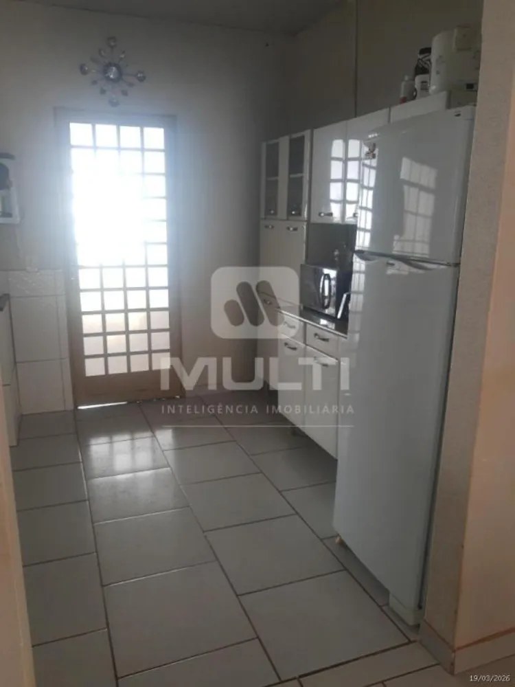 Casa, 3 quartos, 180 m² - Foto 2