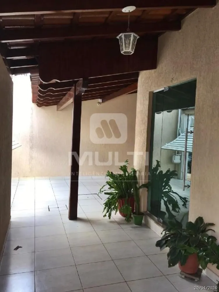 Casa, 4 quartos, 396 m² - Foto 1
