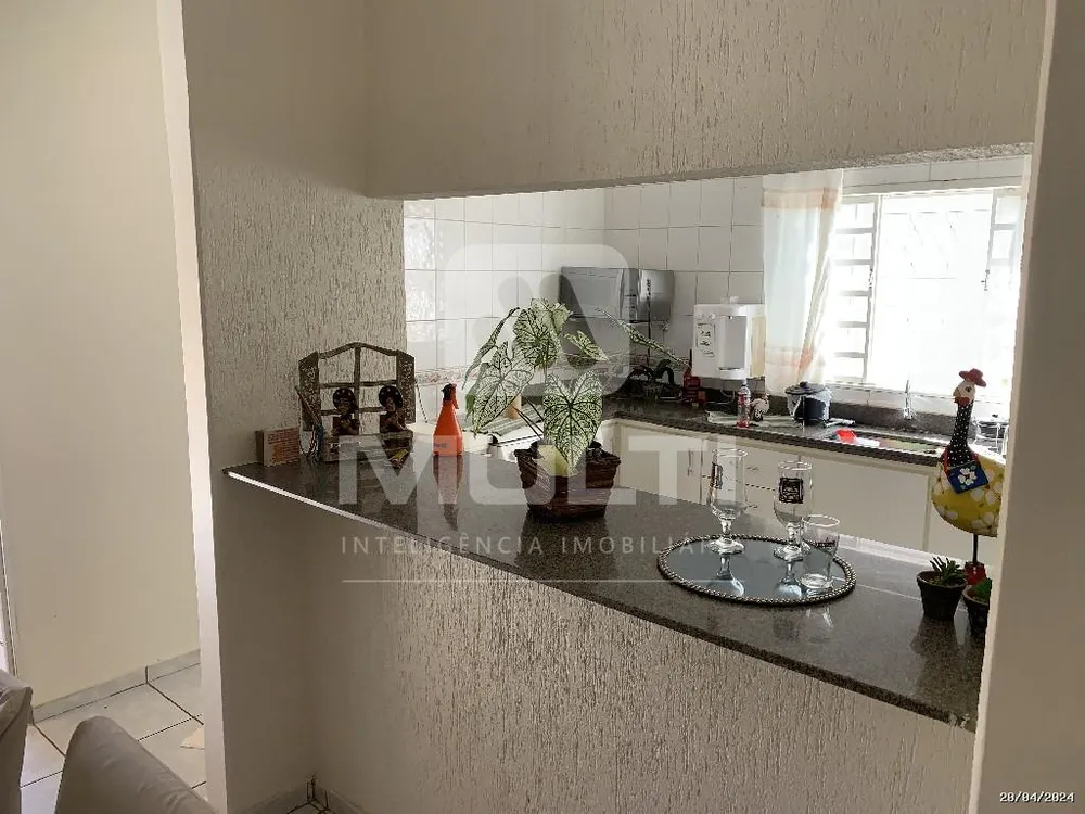 Casa, 3 quartos, 216 m² - Foto 3