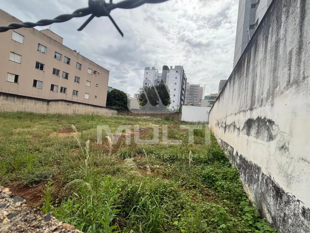 Terreno, 250 m² - Foto 1