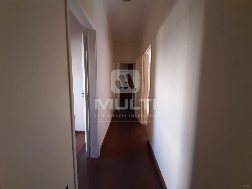 Casa, 3 quartos, 229 m² - Foto 4