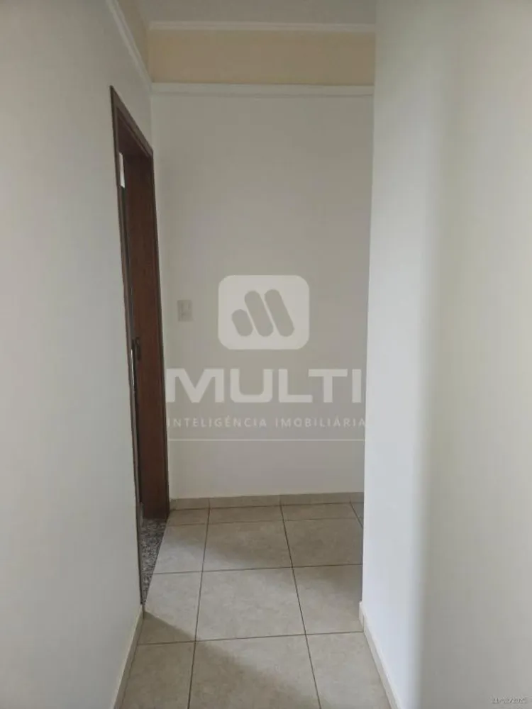 Casa, 3 quartos, 240 m² - Foto 10