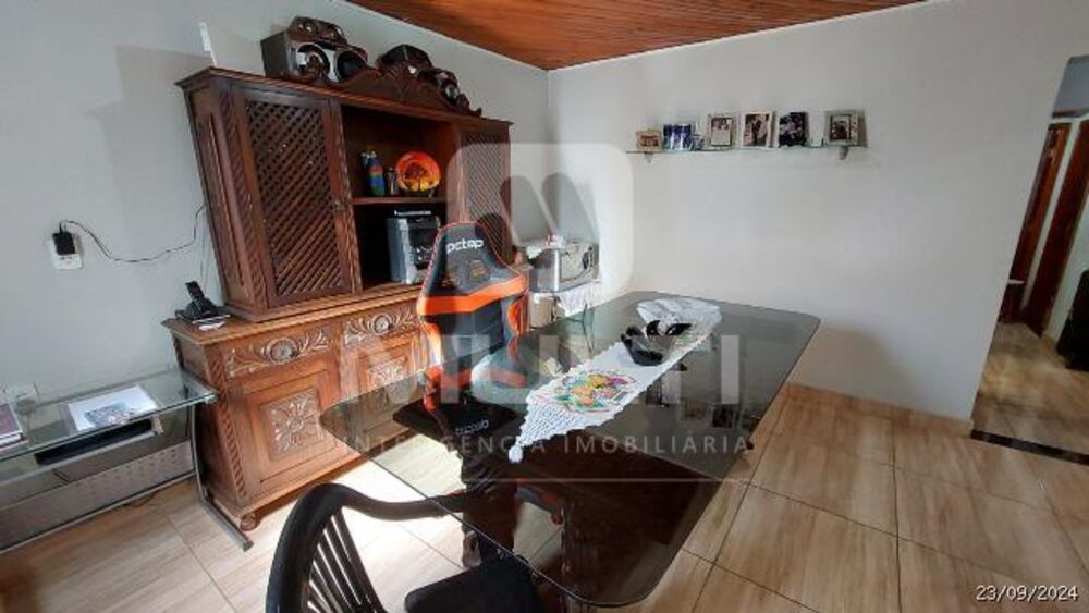 Casa, 3 quartos, 250 m² - Foto 4