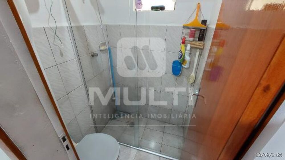 Casa, 3 quartos, 250 m² - Foto 14