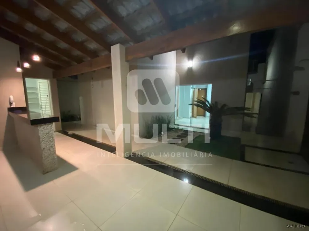 Casa, 3 quartos, 240 m² - Foto 9