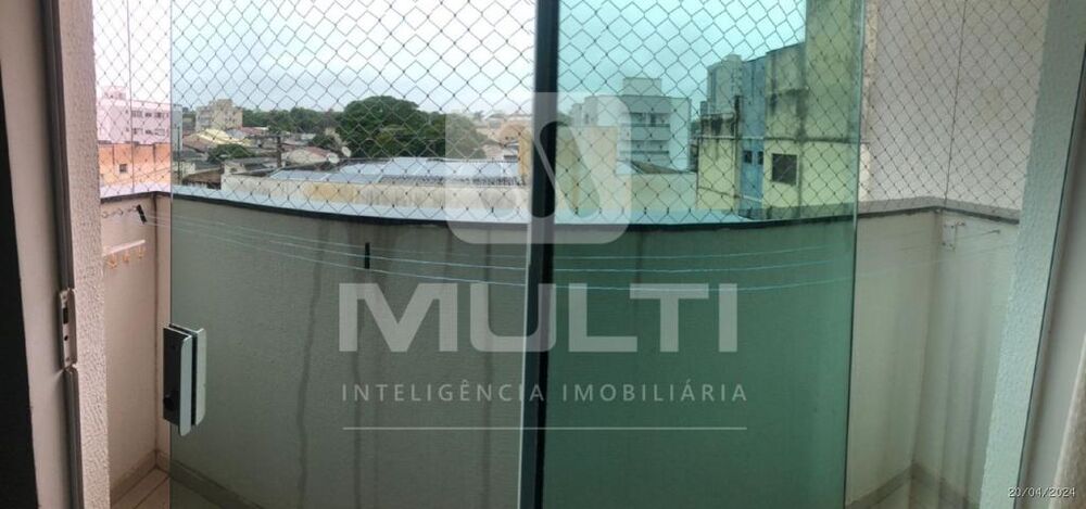 Apartamento à venda com 2 quartos, 63m² - Foto 8