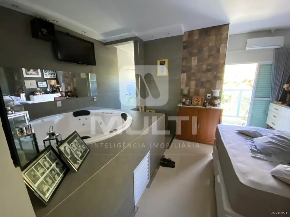 Casa, 3 quartos, 202 m² - Foto 6