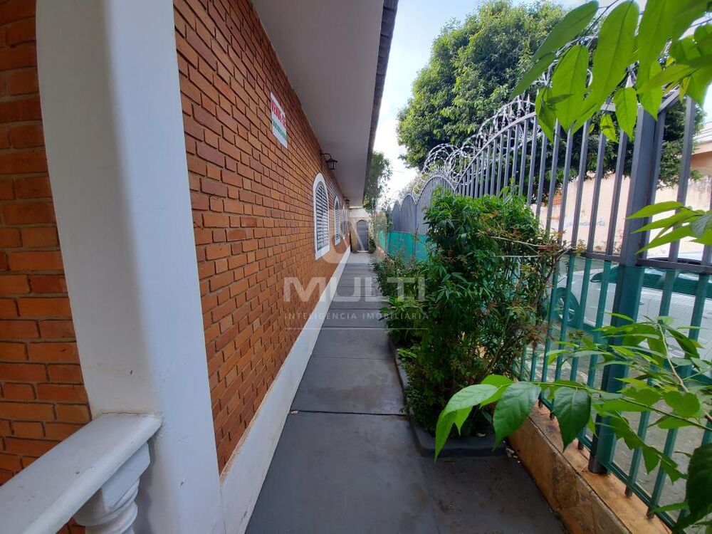 Casa, 5 quartos, 300 m² - Foto 21