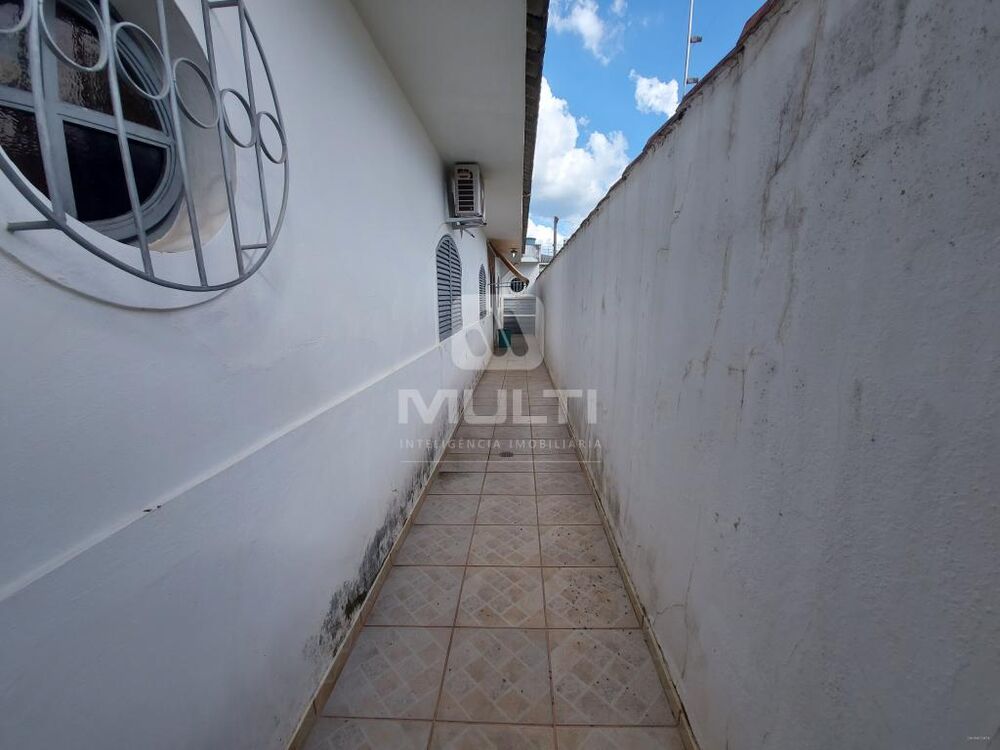 Casa, 5 quartos, 300 m² - Foto 19