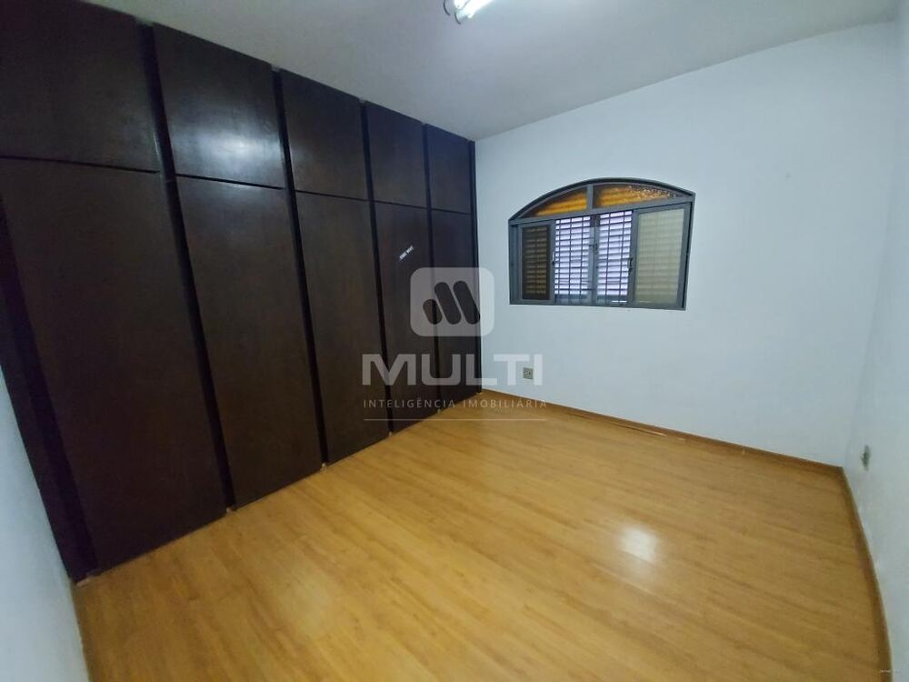 Casa, 5 quartos, 300 m² - Foto 12