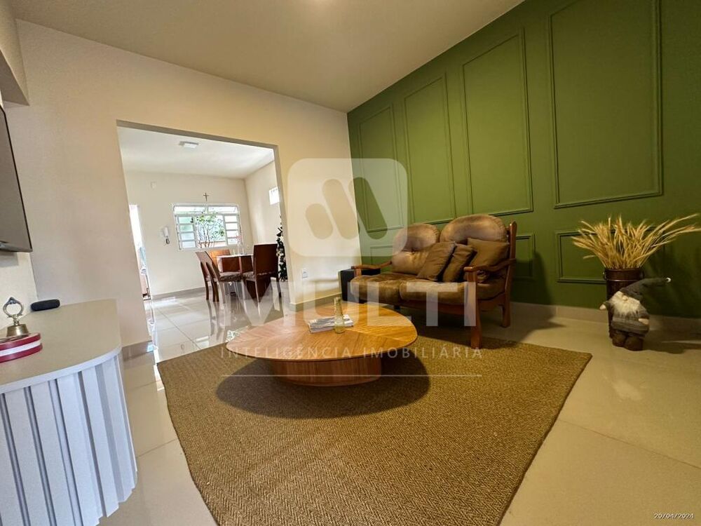 Casa, 4 quartos, 140 m² - Foto 1