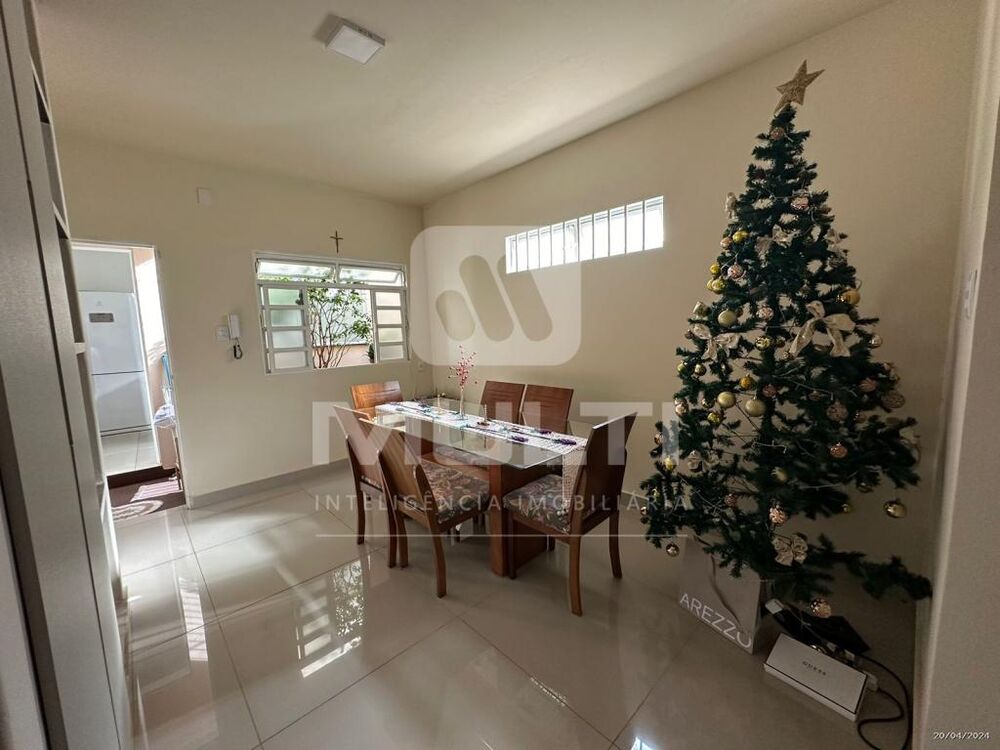 Casa, 4 quartos, 140 m² - Foto 4