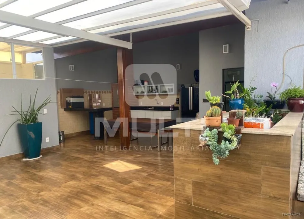 Casa, 3 quartos, 250 m² - Foto 8