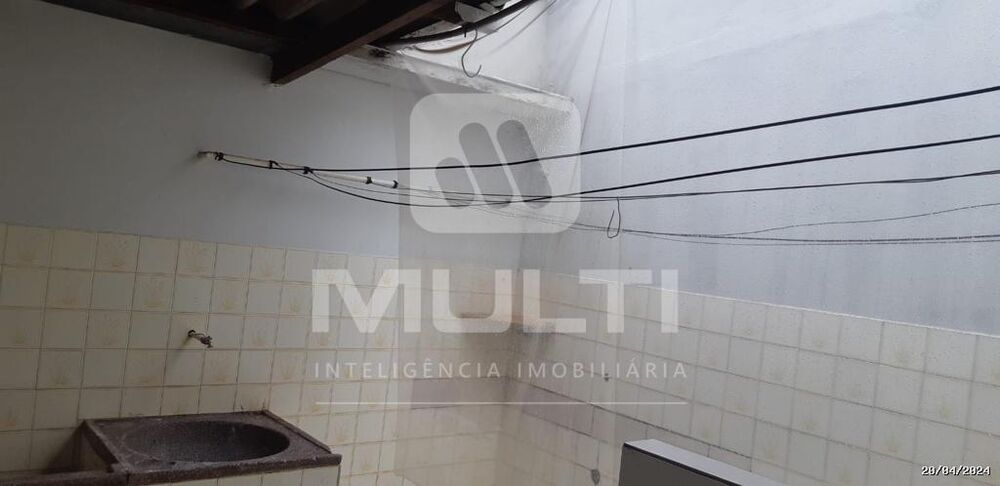 Casa, 3 quartos, 130 m² - Foto 2