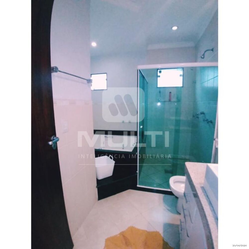 Casa, 3 quartos, 253 m² - Foto 10