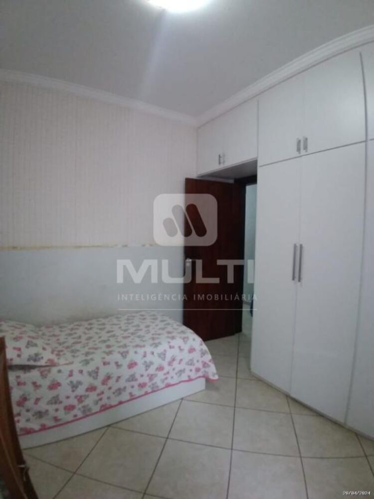 Casa, 3 quartos, 253 m² - Foto 21