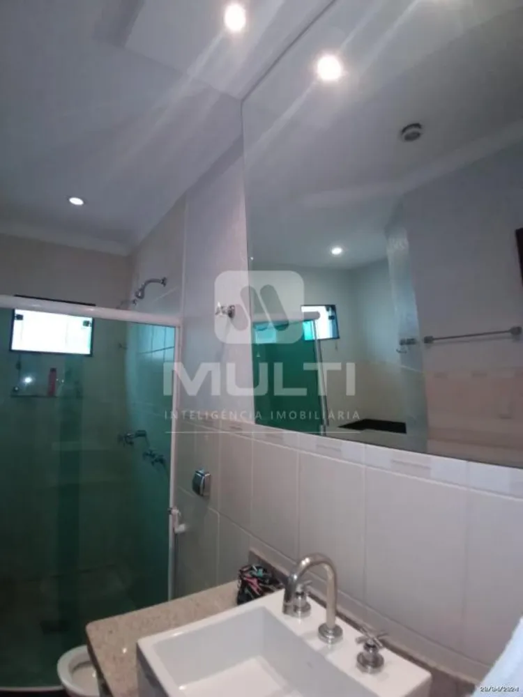 Casa, 3 quartos, 253 m² - Foto 22