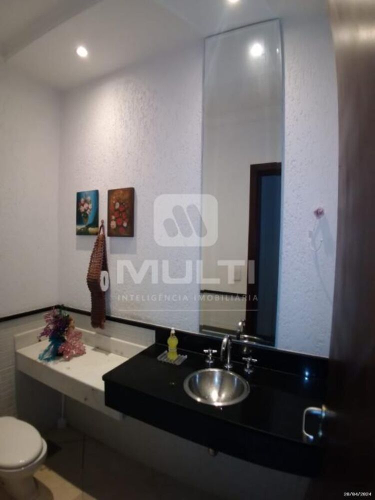 Casa, 3 quartos, 253 m² - Foto 6