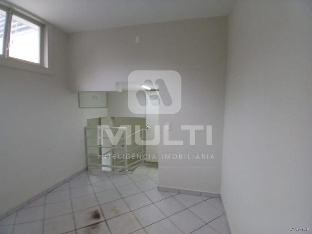 Casa, 1 quarto, 123 m² - Foto 2