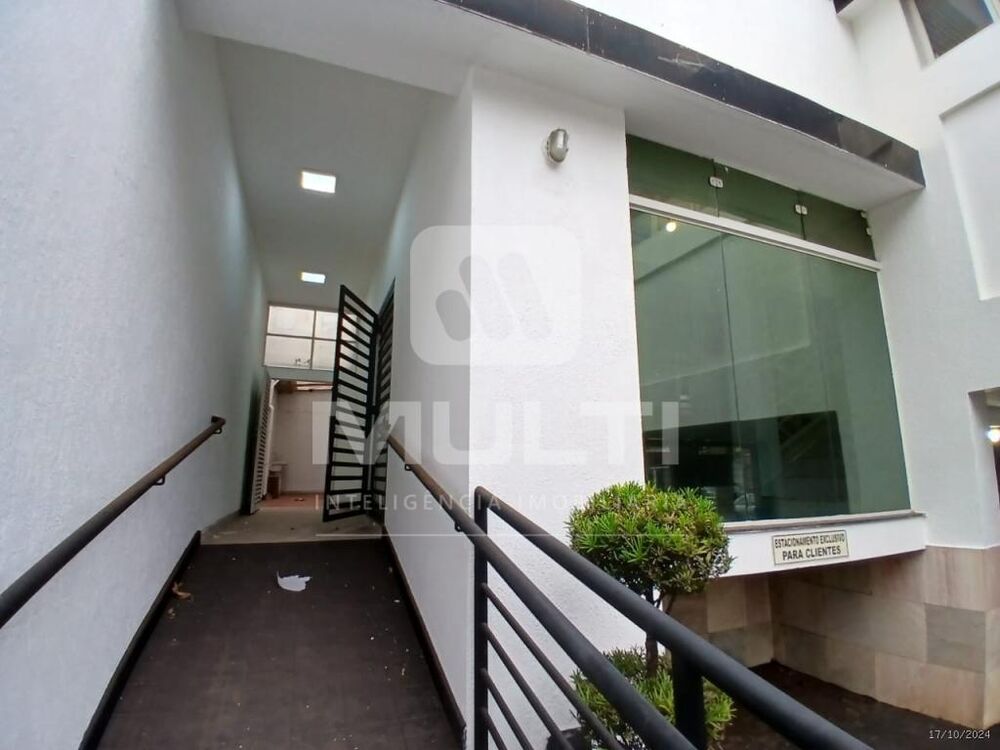 Casa, 1 quarto, 123 m² - Foto 35