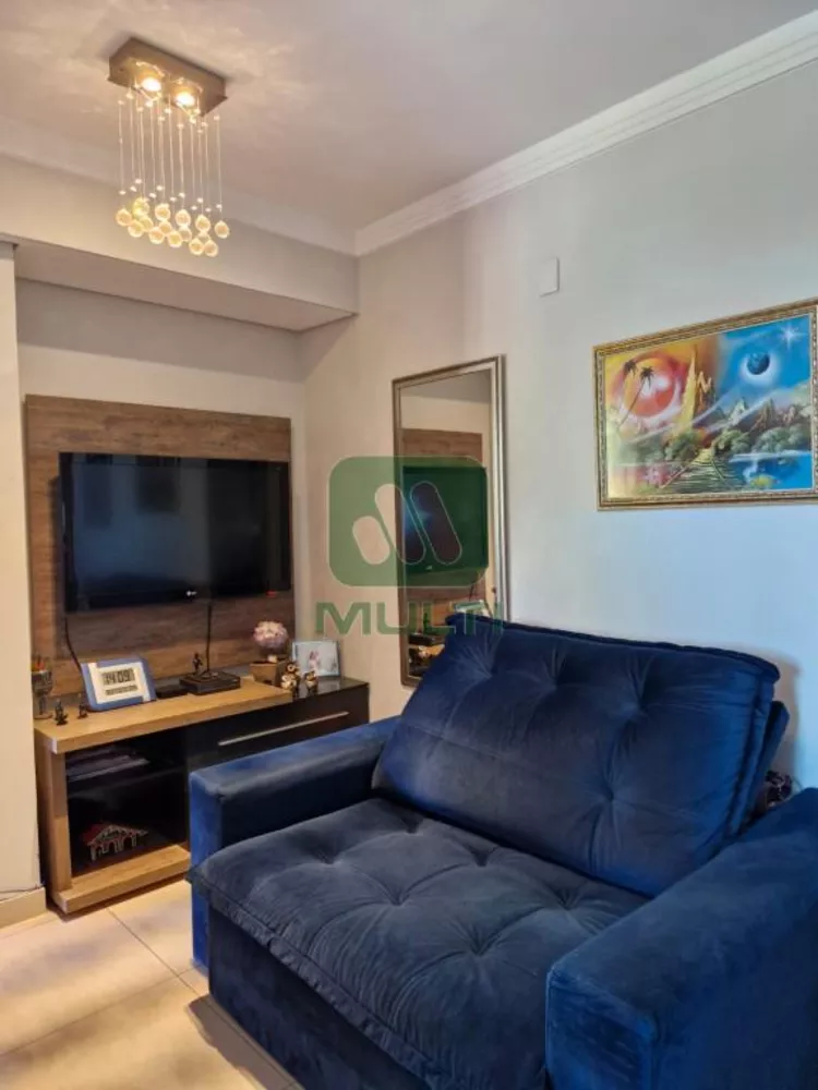 Apartamento à venda com 2 quartos, 50m² - Foto 1