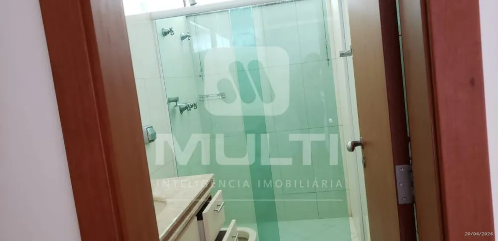 Casa, 5 quartos, 411 m² - Foto 3