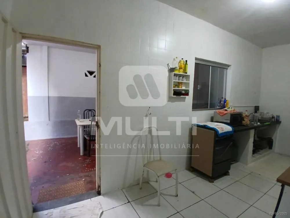Casa, 3 quartos, 178 m² - Foto 2