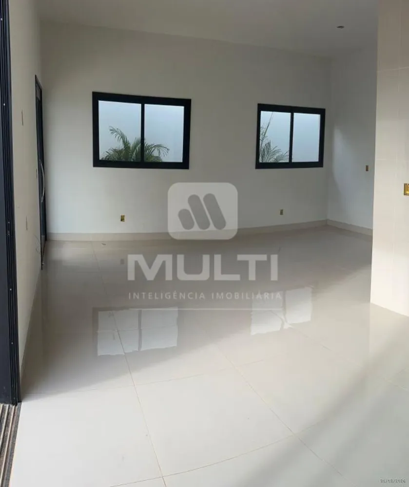 Casa, 3 quartos, 215 m² - Foto 4