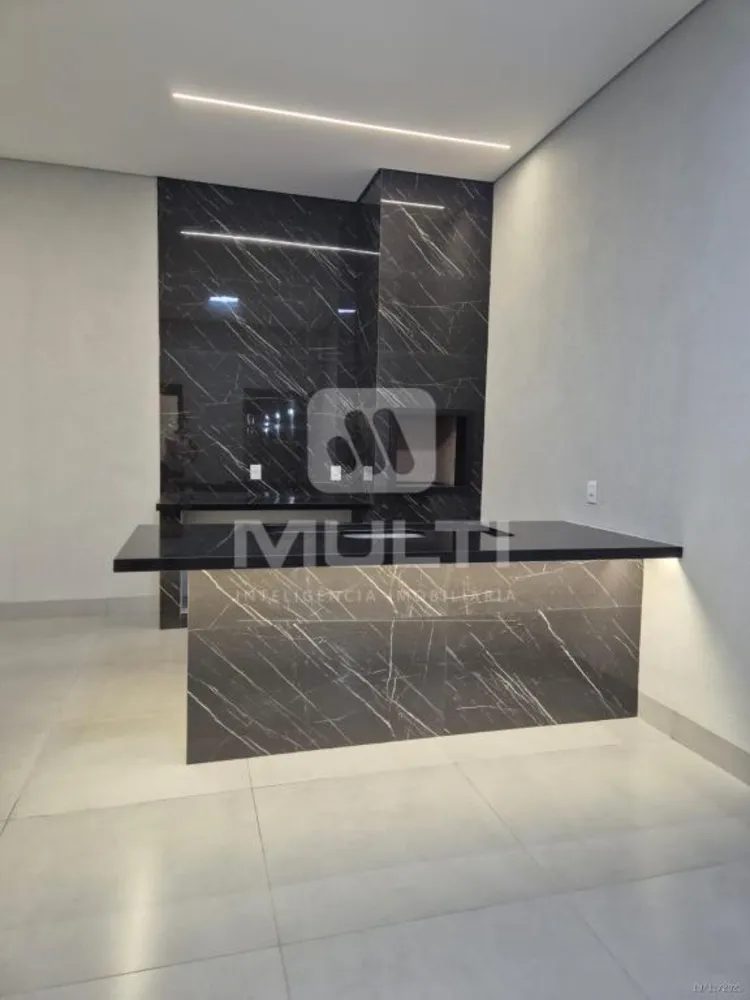 Casa, 3 quartos, 215 m² - Foto 11