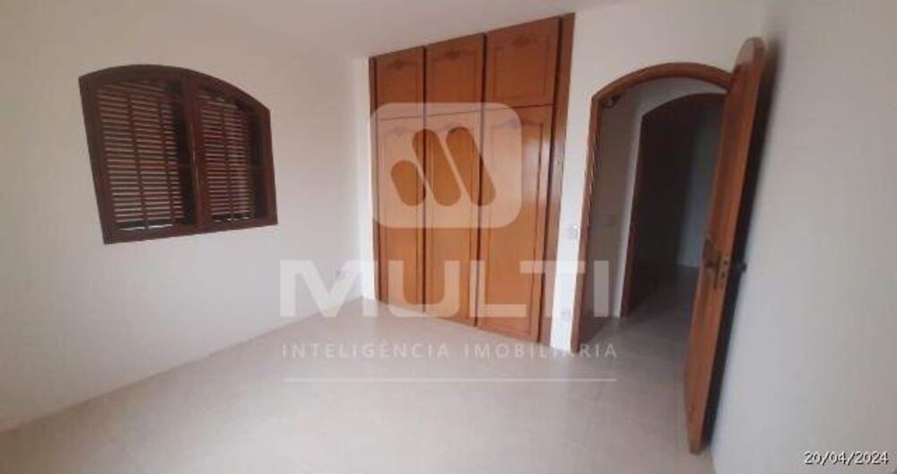 Casa, 6 quartos, 357 m² - Foto 22