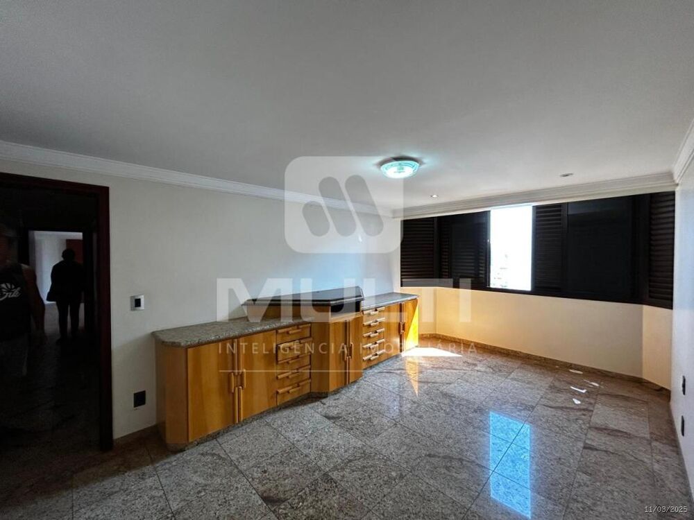 Apartamento, 4 quartos, 218 m² - Foto 17