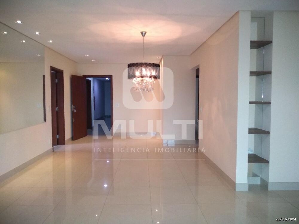 Apartamento, 3 quartos, 184 m² - Foto 2