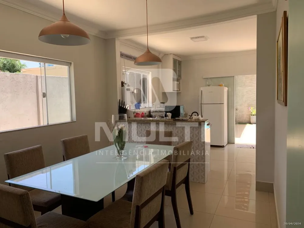 Casa, 3 quartos, 187 m² - Foto 3
