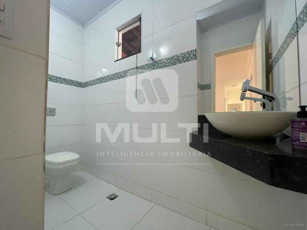 Casa, 3 quartos, 156 m² - Foto 3