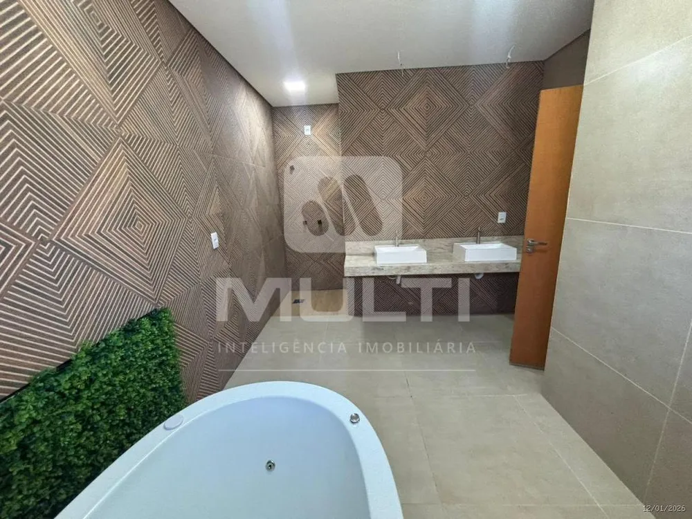 Casa, 3 quartos, 230 m² - Foto 12