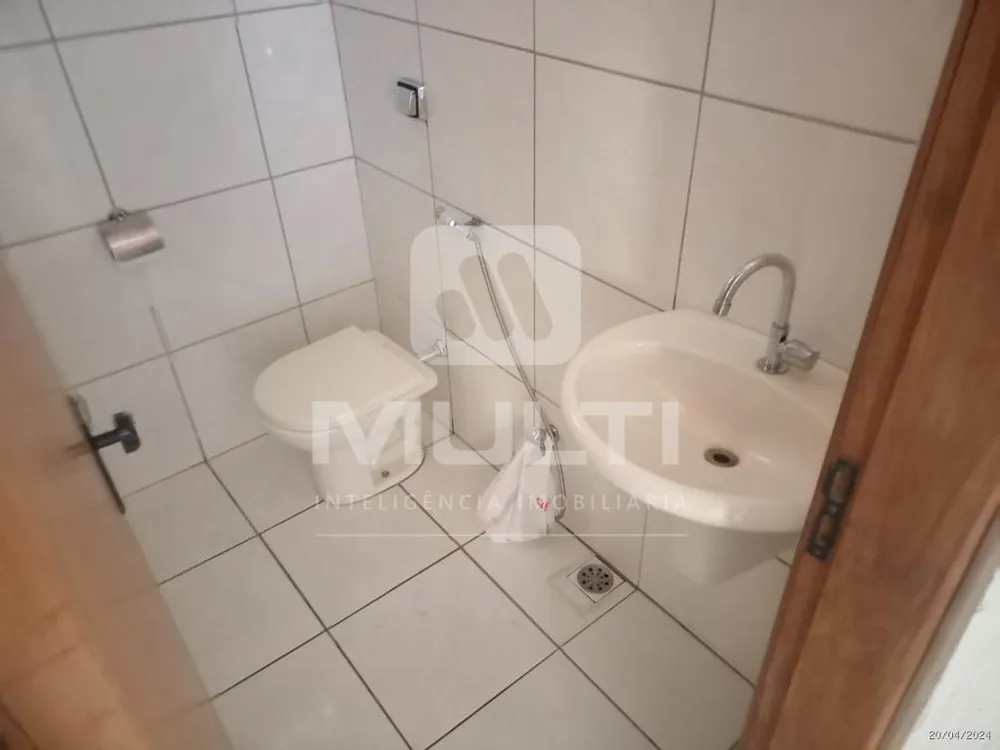 Casa, 3 quartos, 220 m² - Foto 4