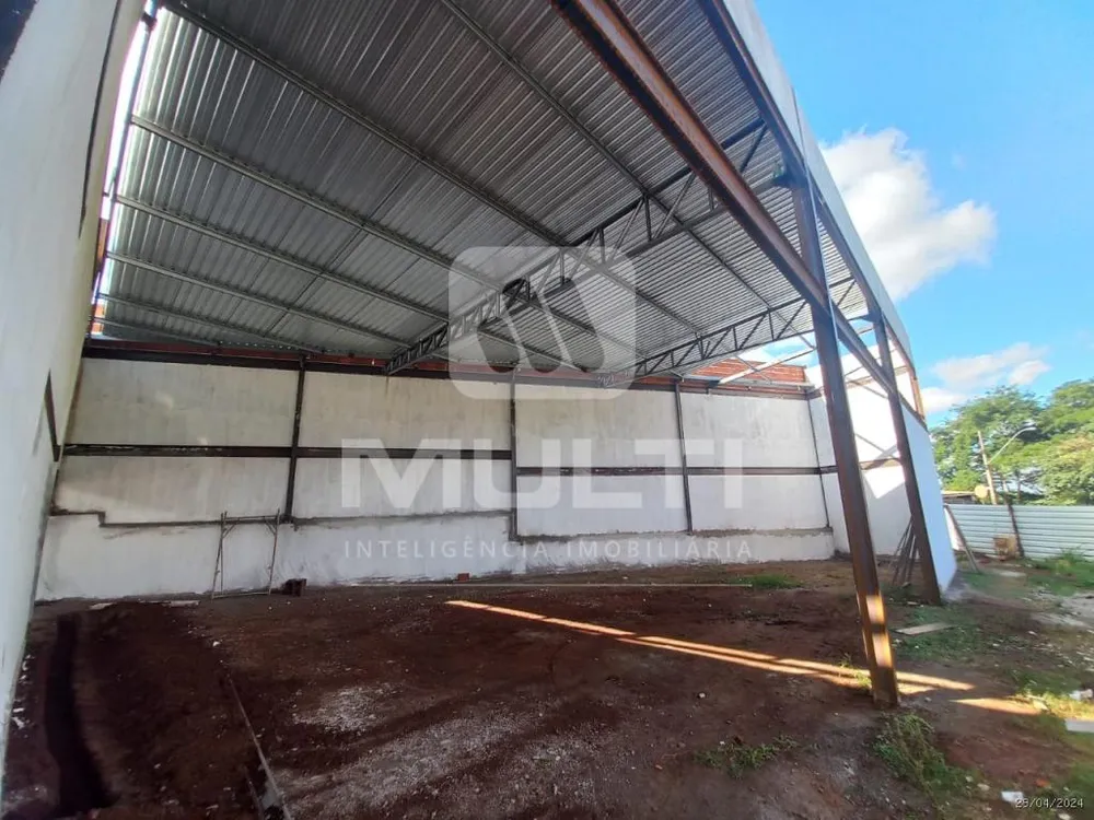 Casa, 3 quartos, 230 m² - Foto 6