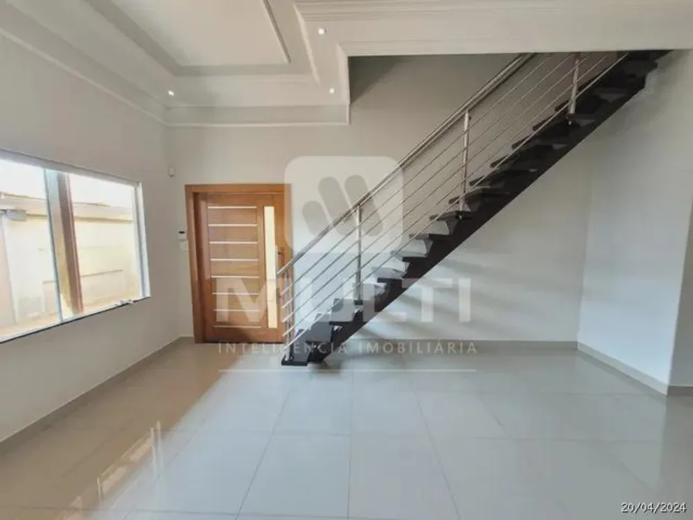 Casa, 3 quartos, 230 m² - Foto 2